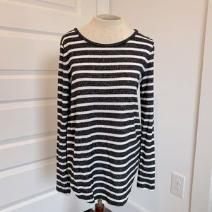 Old Navy Black and White Striped Plush Soft Long Sleeved Shirt : M